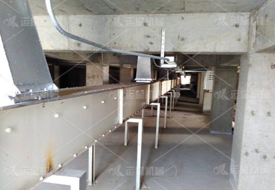 礦用刮板輸送機